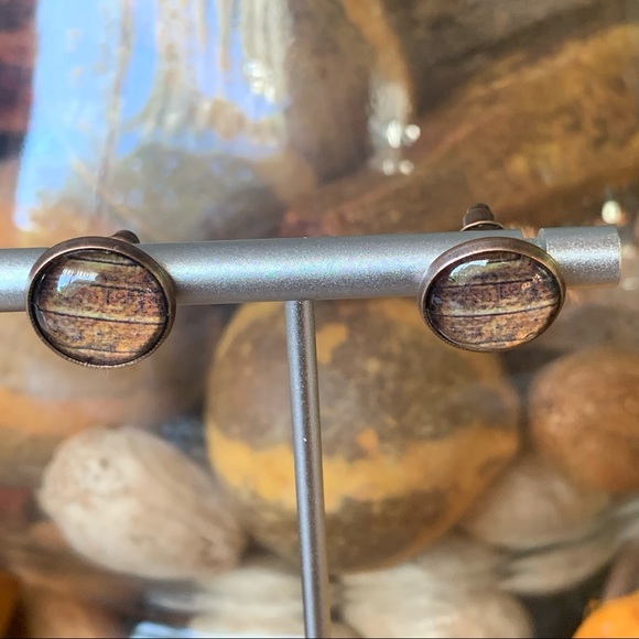 Brown striped stud earrings, handmade, NWT - Picture 1 of 7